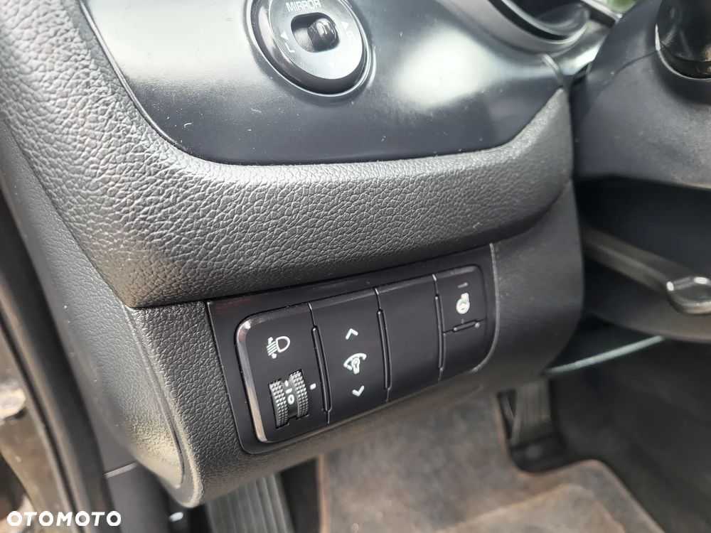 Kia Ceed 1.4 CVVT Dream-Team Edition - 13