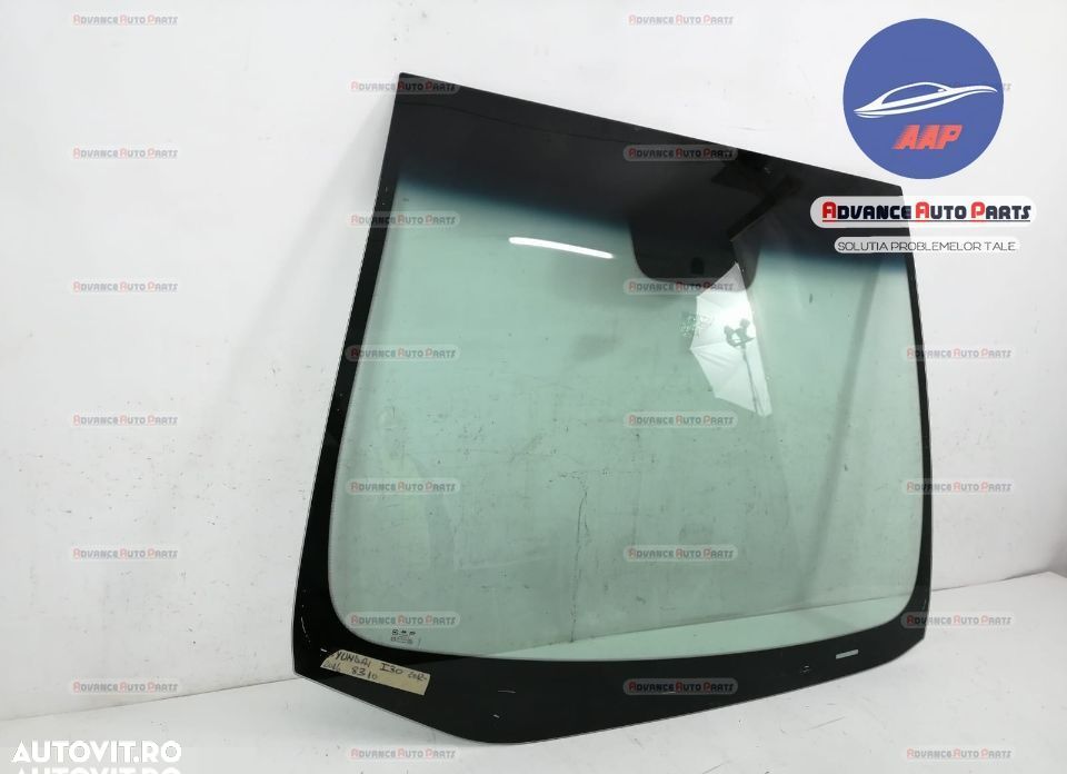 Parbriz original in stare buna COUPE Hyundai i30 GD 2012 2013 2014 201 - 4
