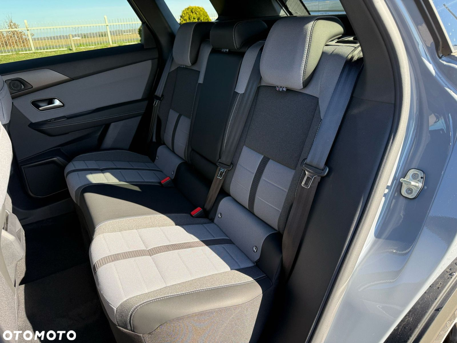 Opel Grandland - 17