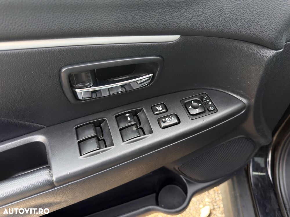 Mitsubishi ASX 1.8 DI-D 4WD Instyle - 13