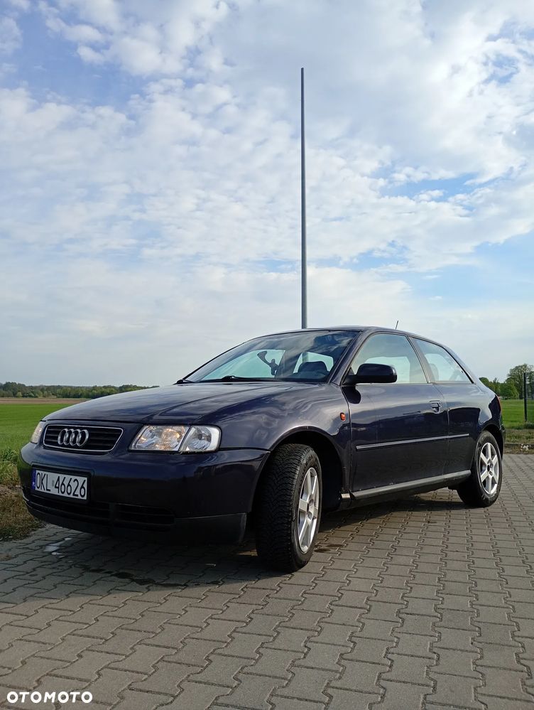Audi A3 3-drzwiowe 1.8T Ambition - 1