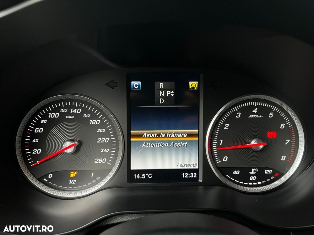 Mercedes-Benz GLC 250 4MATIC - 29