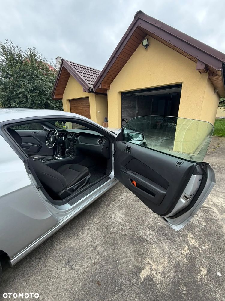 Ford Mustang 3.7 V6 - 9