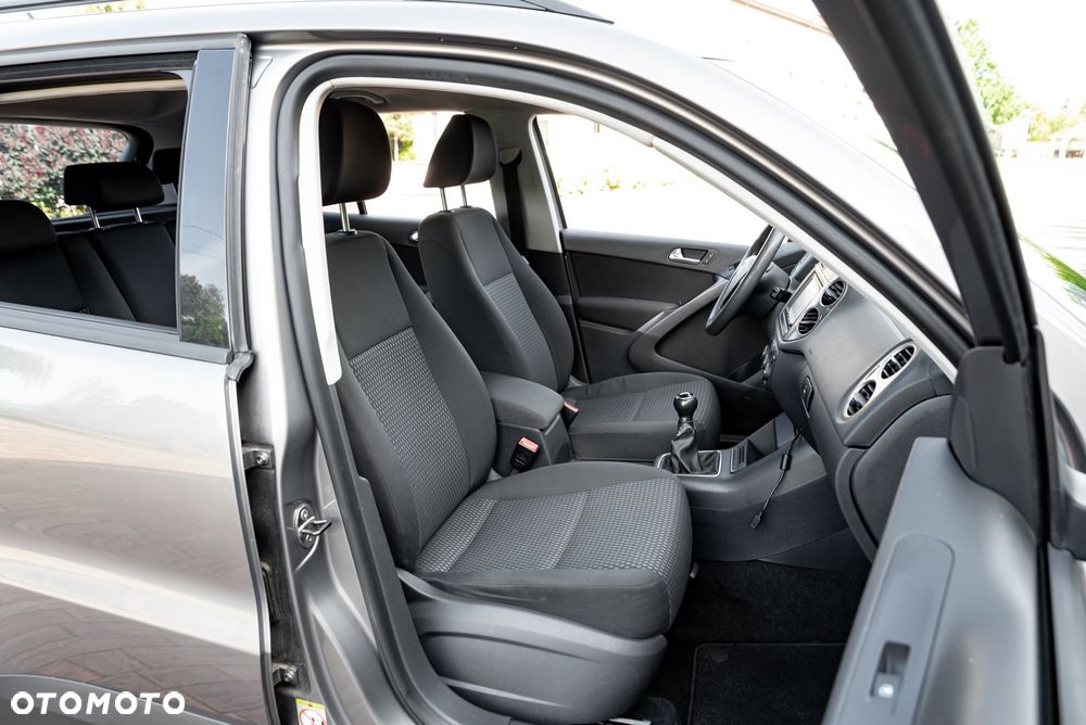 Volkswagen Tiguan 1.4 TSI BlueMot Sport&Style - 32