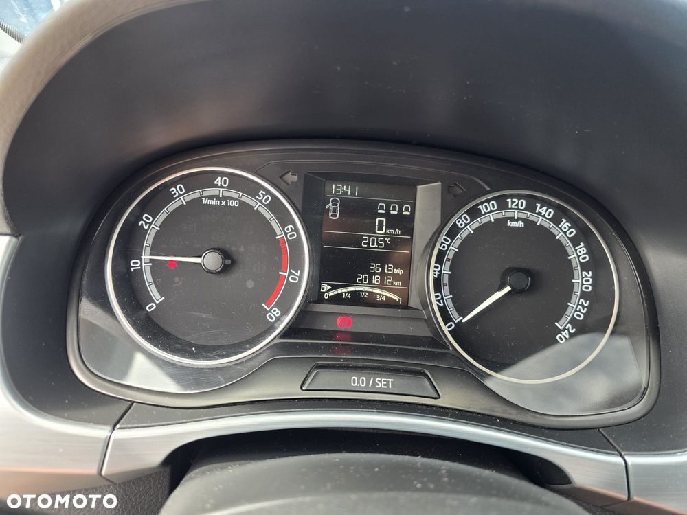 Skoda Fabia 1.0 Active - 14