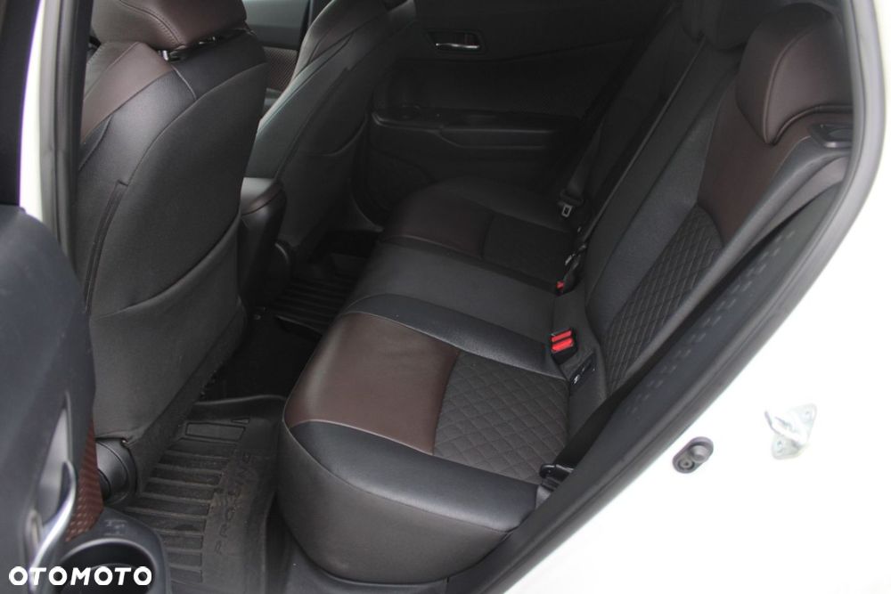 Toyota C-HR - 26