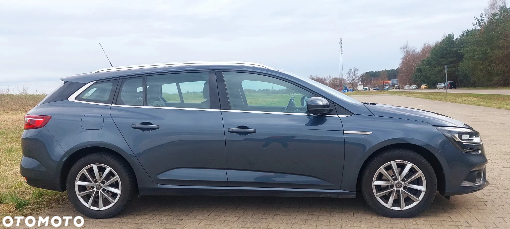 Renault Megane 1.3 TCe FAP Intens EDC - 7