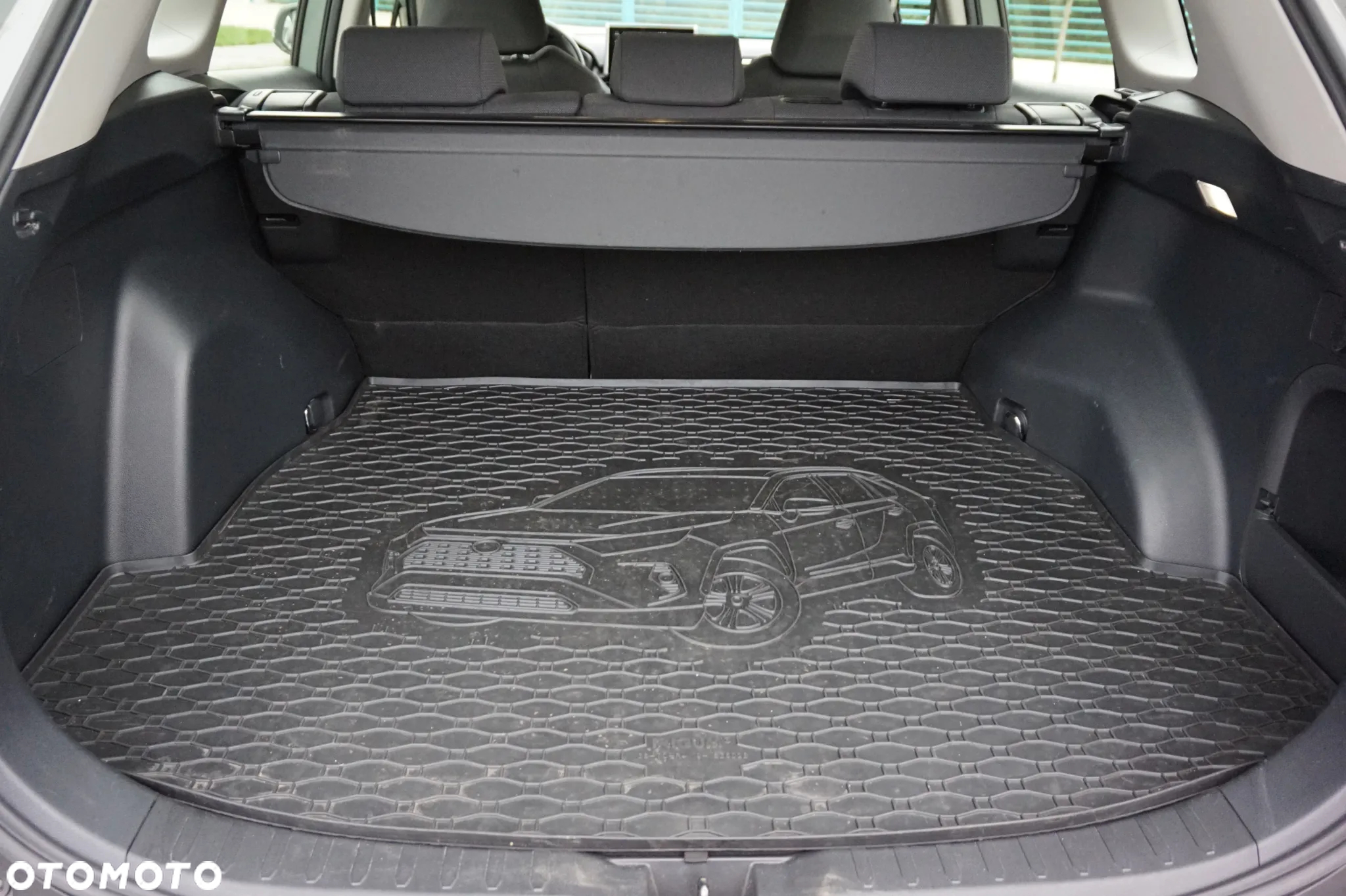 Toyota RAV4 2.5 Hybrid Active 4x2 - 9