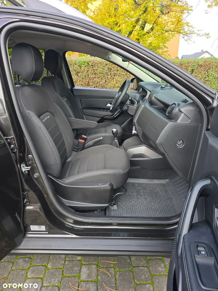 Dacia Duster 1.6 SCe Prestige - 27