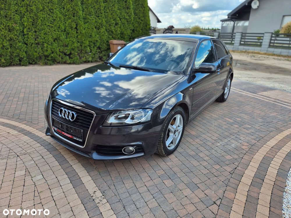 Audi A3 3-drzwiowe 1.4 TFSI S line Sportpaket (plus) - 4