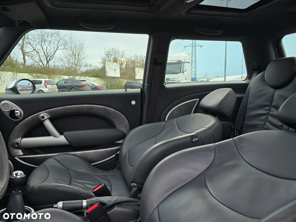 MINI Cooper S Standard - 25