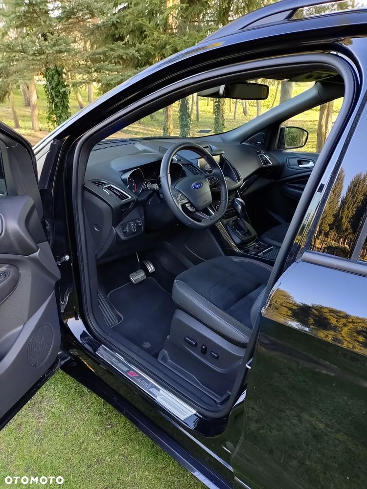 Ford Kuga 2.0 TDCi 4x4 ST-Line - 14