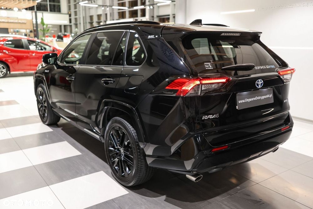 Toyota RAV4 - 18