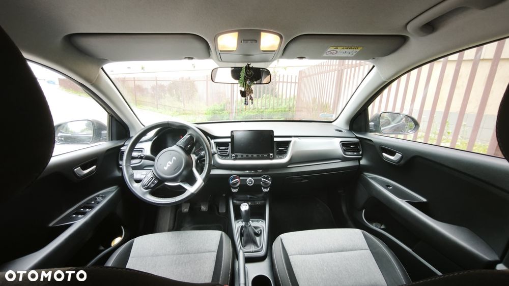 Kia Stonic - 7