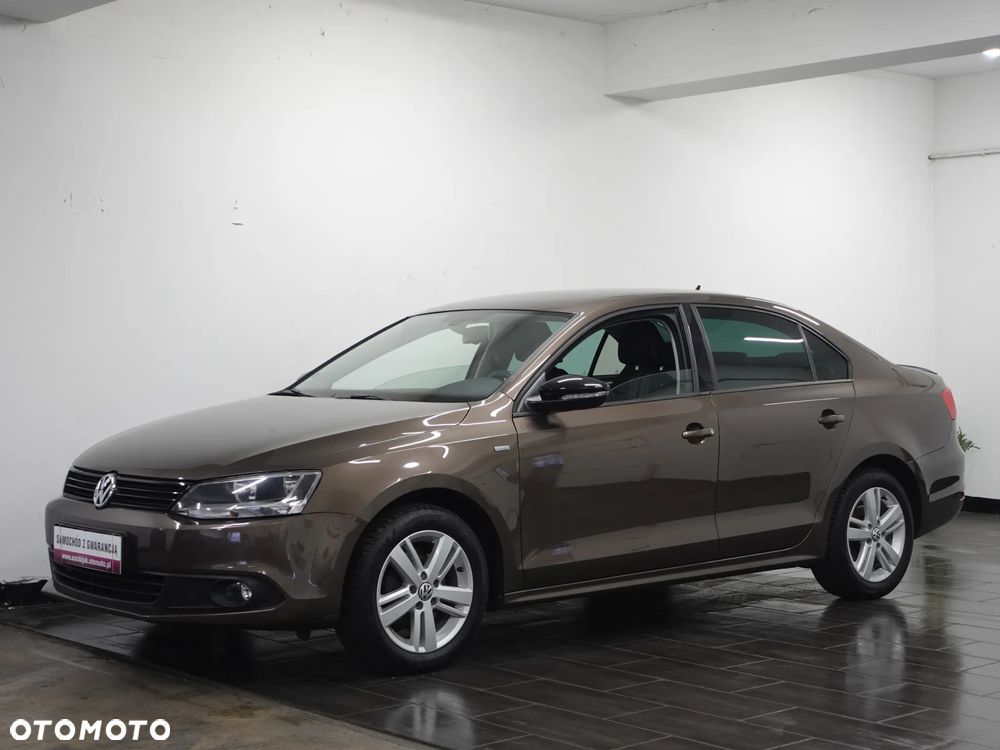 Volkswagen Jetta 1.4 TSI DSG Match - 4