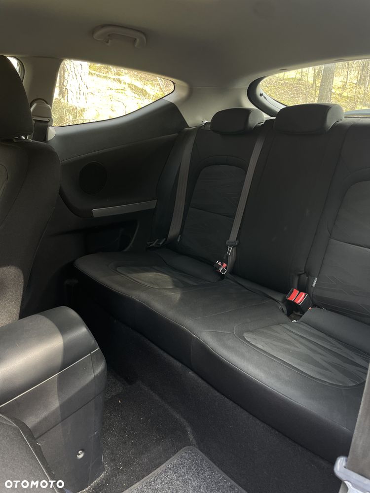 Kia Ceed 1.6 CRDi S - 8