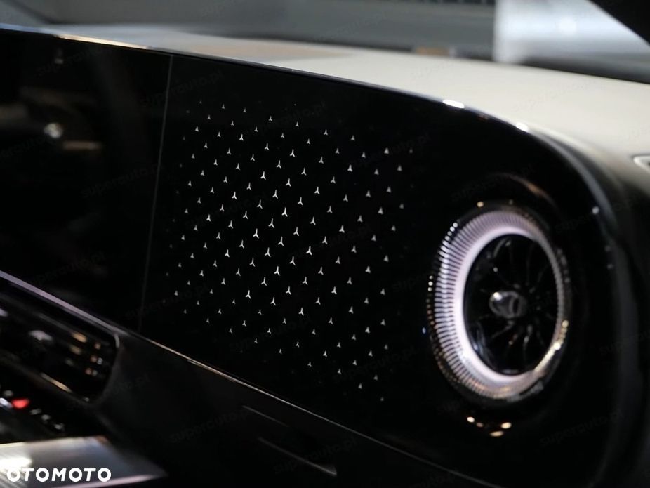 Mercedes-Benz CLA 200 mHEV 8G-DCT - 12