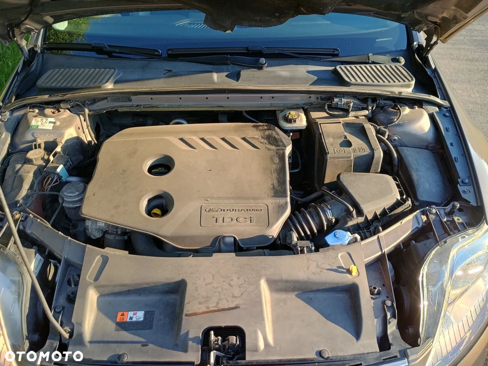 Ford Mondeo 1.6 TDCi Platinium X Plus (Titanium) - 12