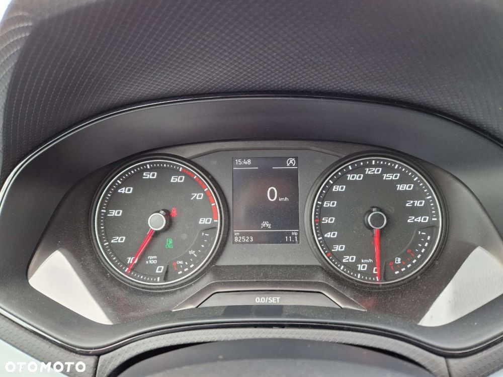 Seat Arona 1.0 XCELLENCE - 11