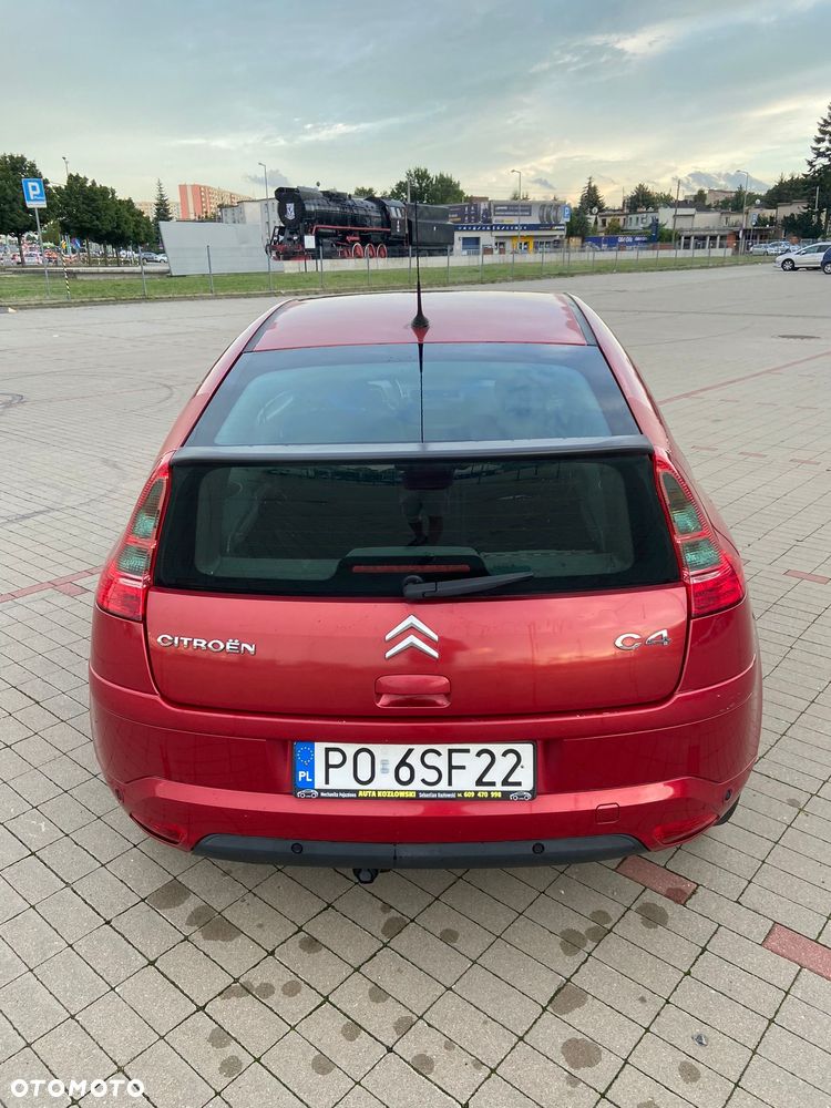 Citroën C4 1.6 16V X - 6