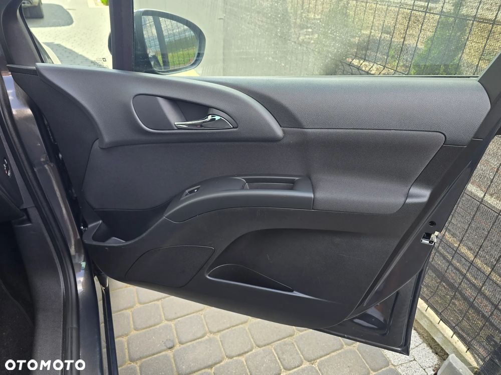 Opel Meriva 1.4 drive - 11