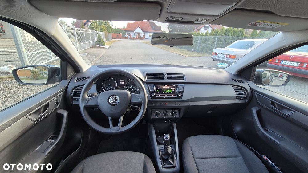 Skoda Fabia 1.0 MPI Soleil - 9