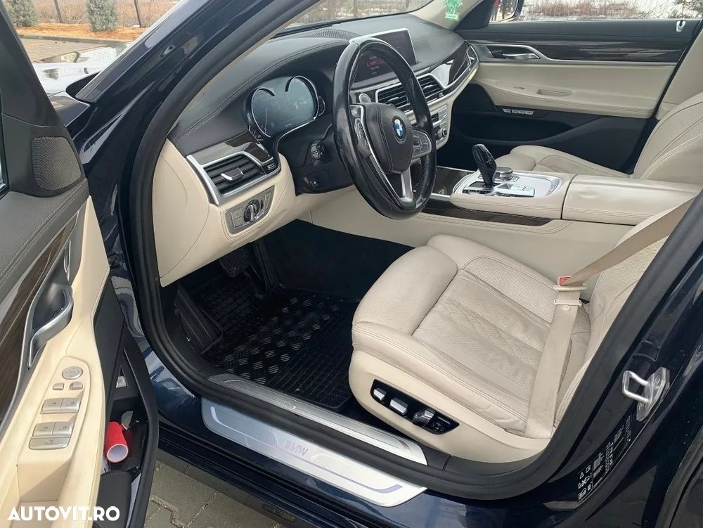 BMW Seria 7 730d xDrive - 7