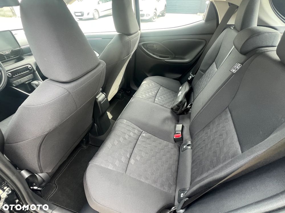 Toyota Yaris - 16