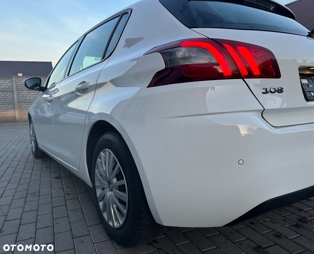 Peugeot 308 BlueHDi 100 Stop & Start Active - 17