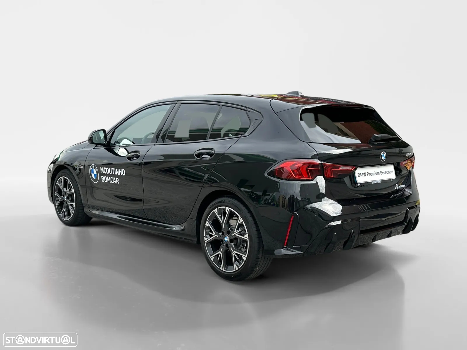 BMW 118 d Pack Desportivo M - 4