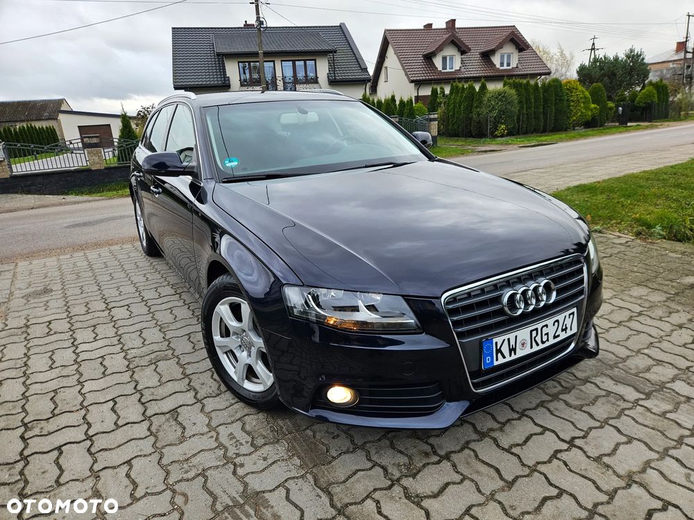 Audi A4 - 1