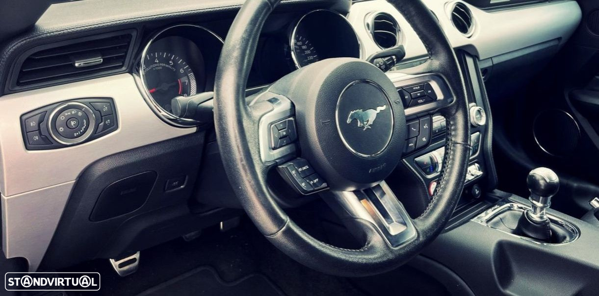 Ford Mustang 2.3i EcoBoost - 2