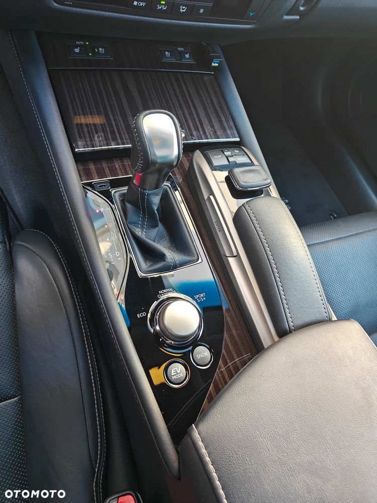 Lexus GS 450h Prestige + - 13