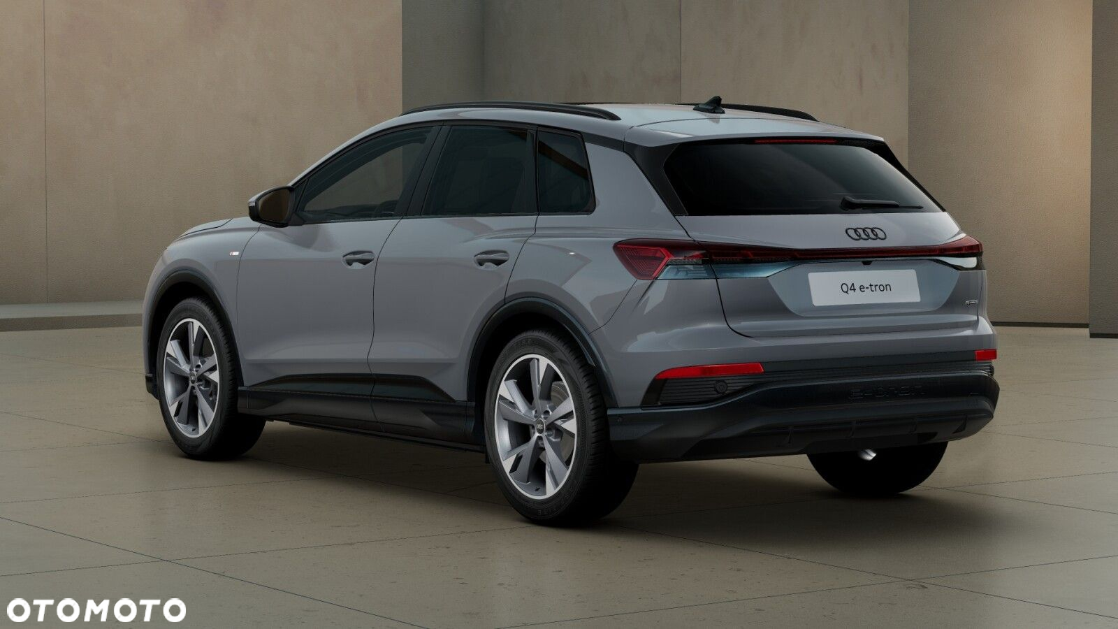 Audi Q4 e-tron - 4