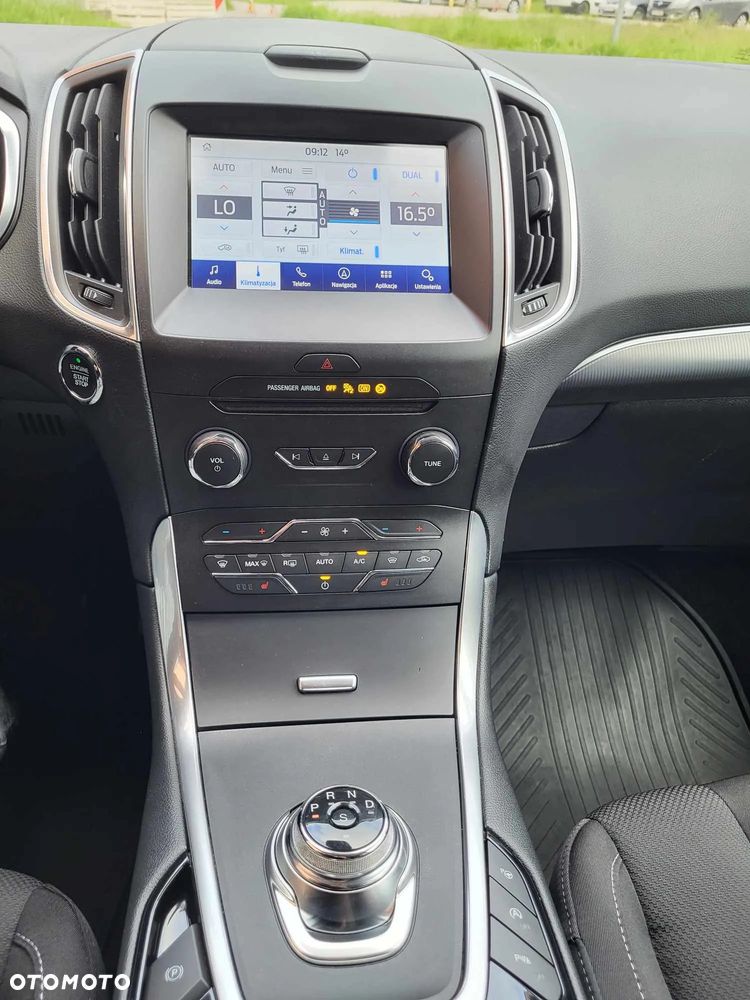 Ford S-Max 2.0 EcoBlue Titanium - 11