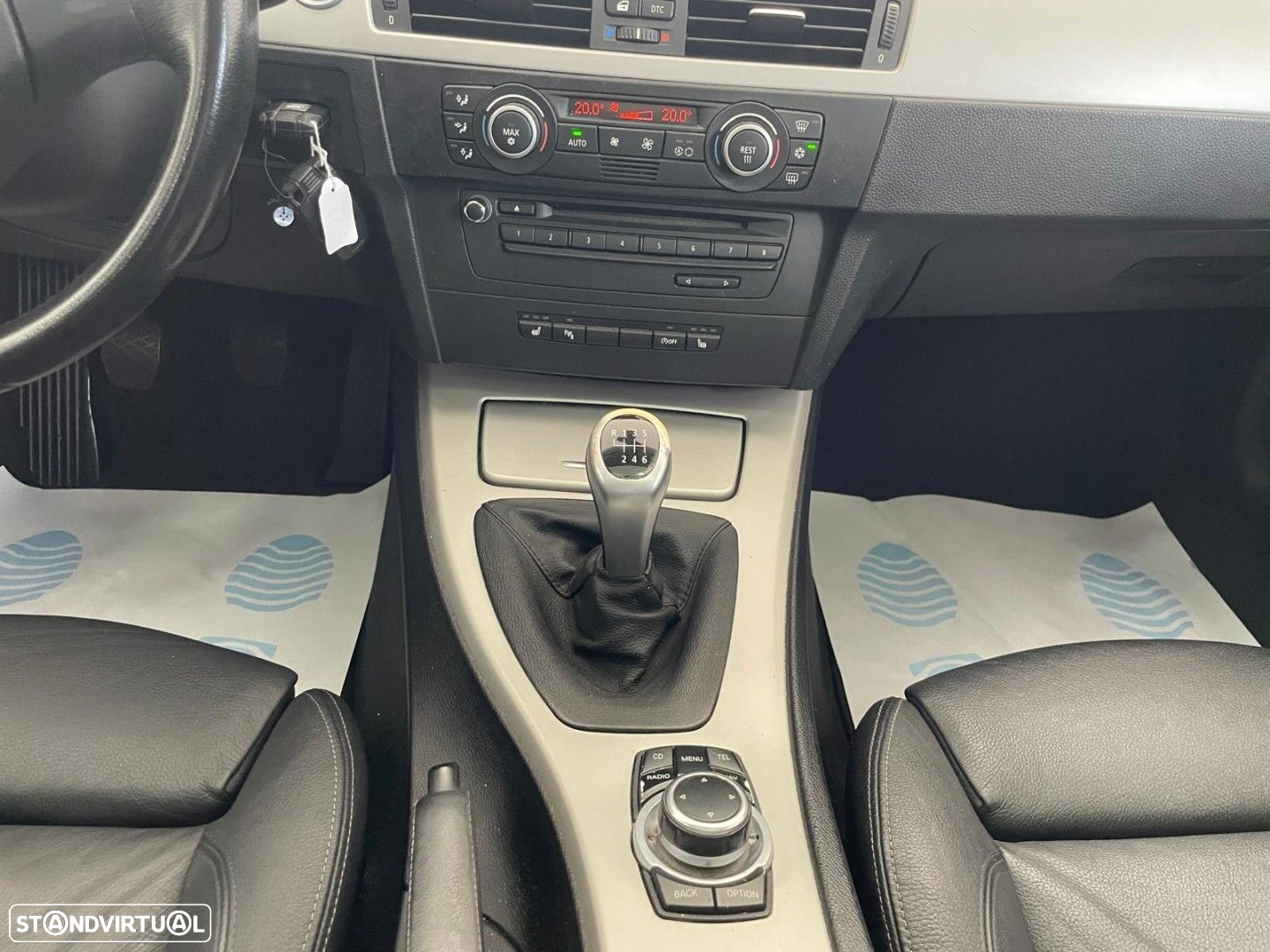 BMW 320 d EfficientDynamics Navigation - 9