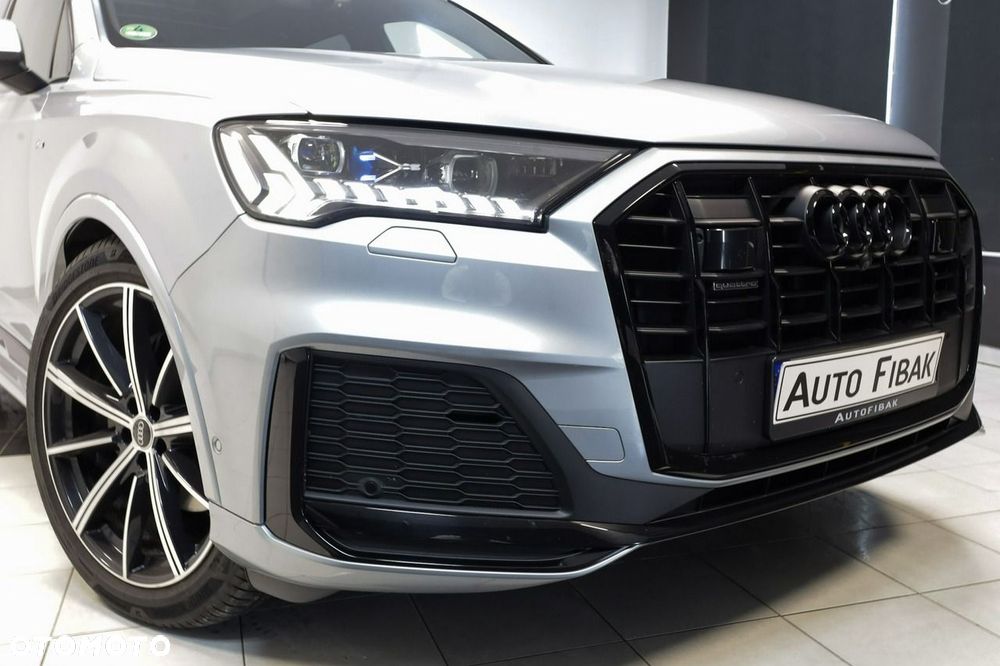 Audi Q7 - 3
