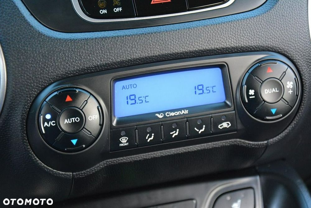 Hyundai ix35 2.0 4WD Automatik Premium - 22