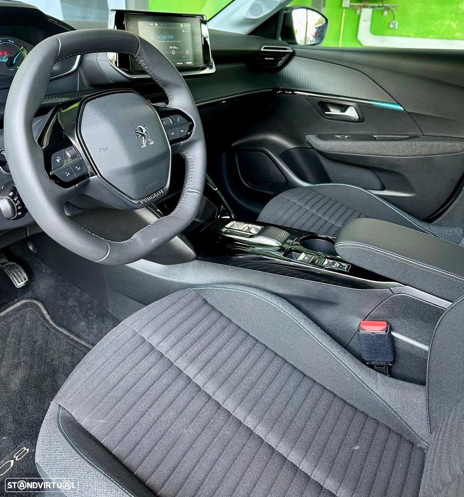 Peugeot e-208 50 kWh Allure - 10