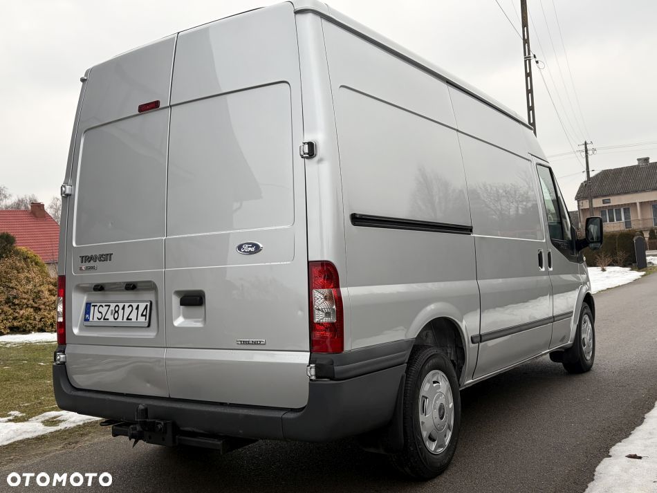 Ford Transit - 13
