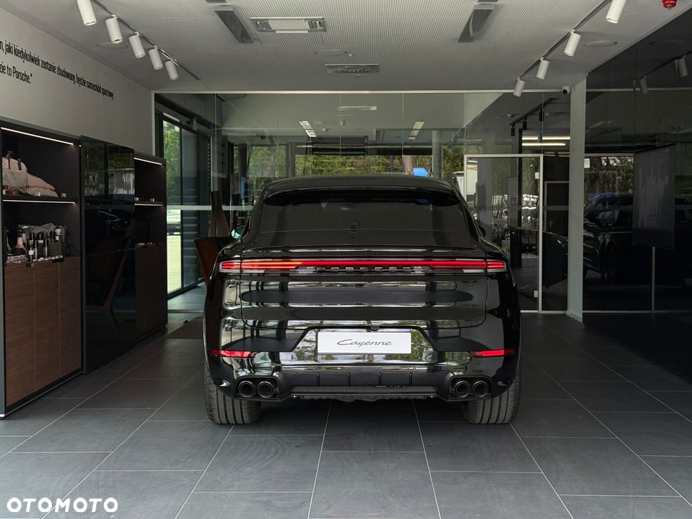 Porsche Cayenne - 6