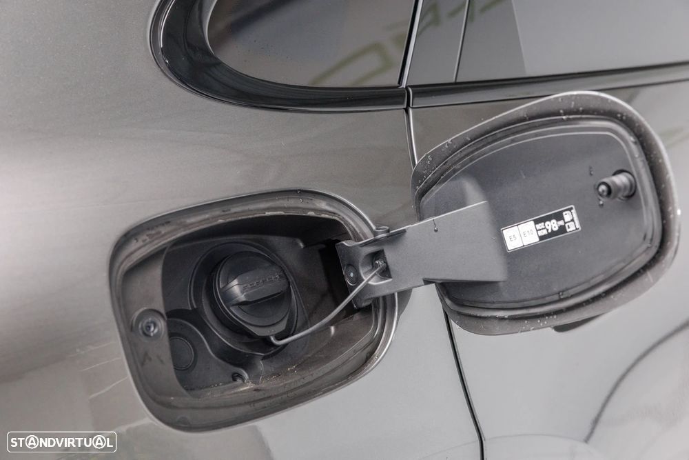 Porsche Cayenne Coupé E-Hybrid - 31