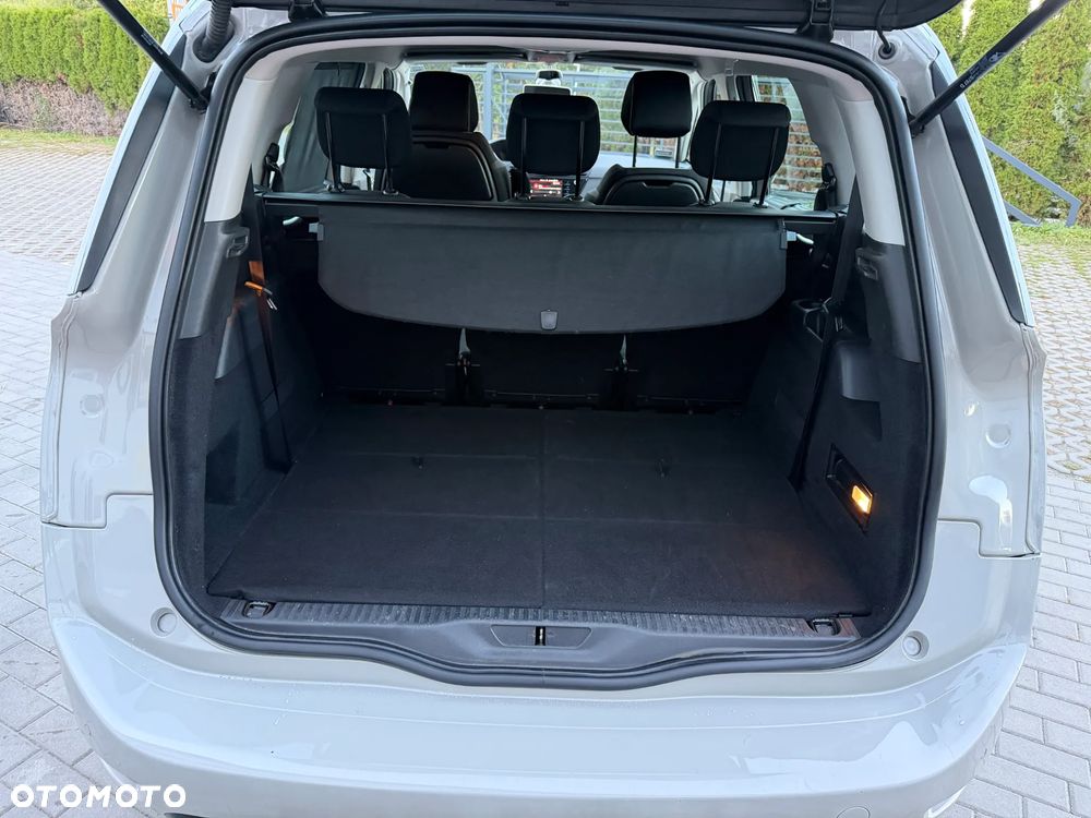Citroën C4 Grand Picasso 1.6 BlueHDi MoreLife S&S - 20