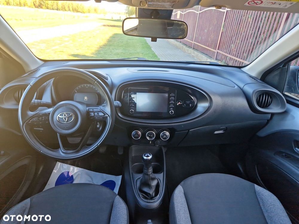 Toyota Aygo X - 10