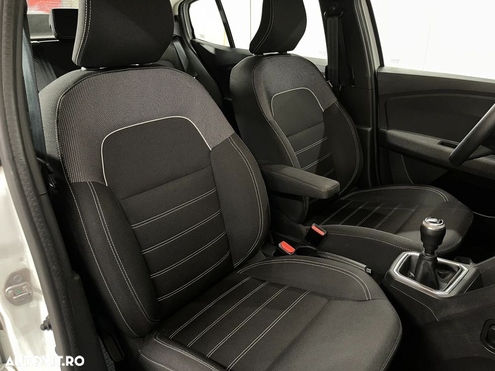 Dacia Logan TCe 90 MT6 Comfort - 10