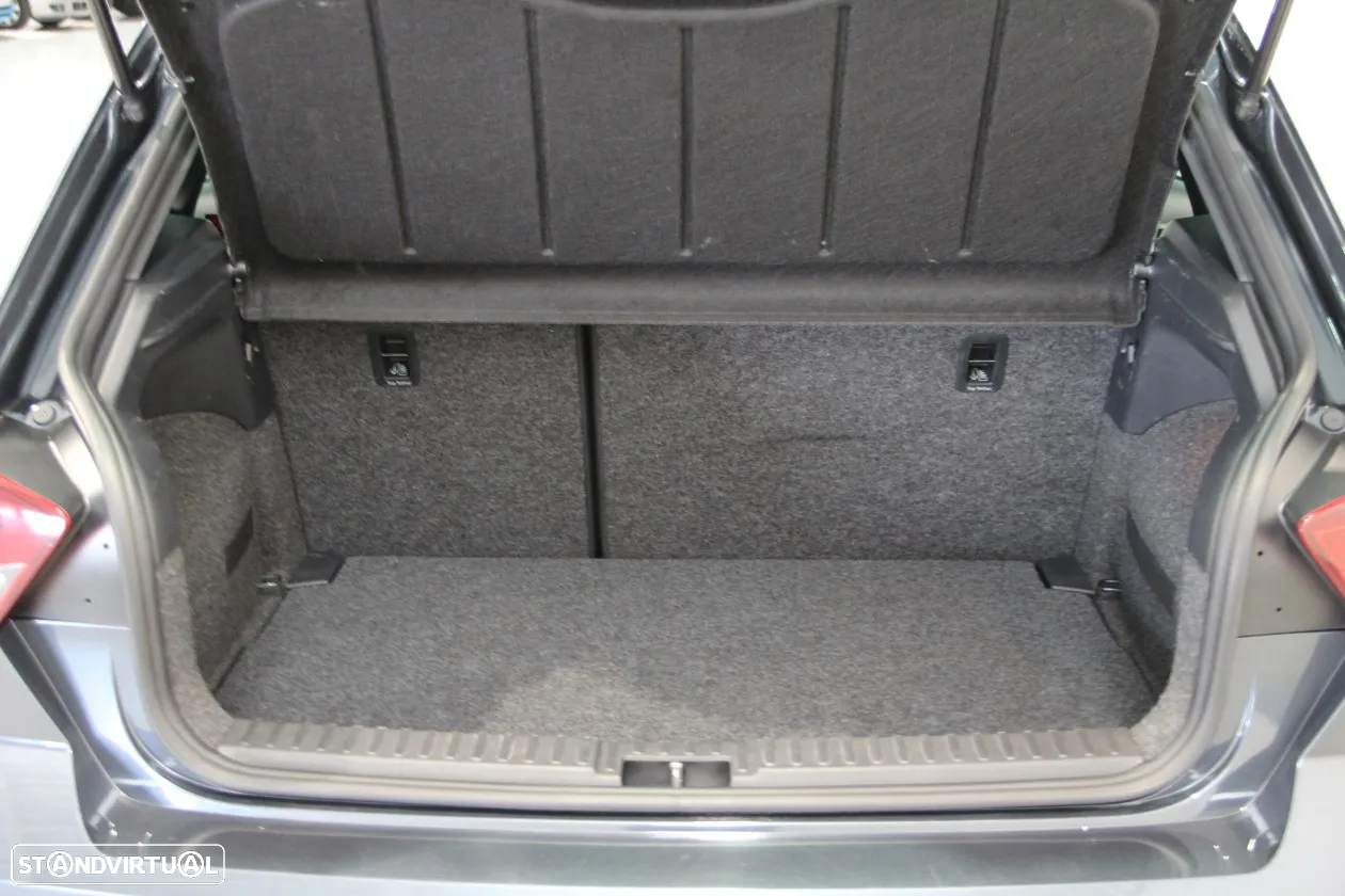 SEAT Ibiza 1.0 TSI FR - 29