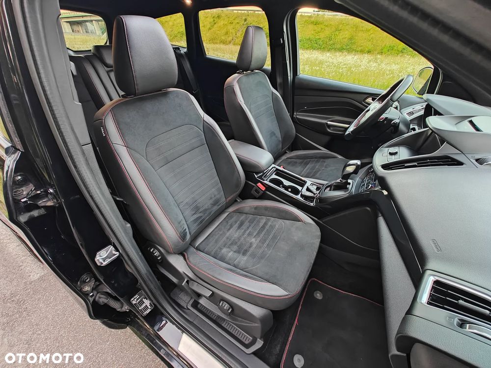 Ford Kuga 2.0 TDCi AWD ST-Line Black - 31