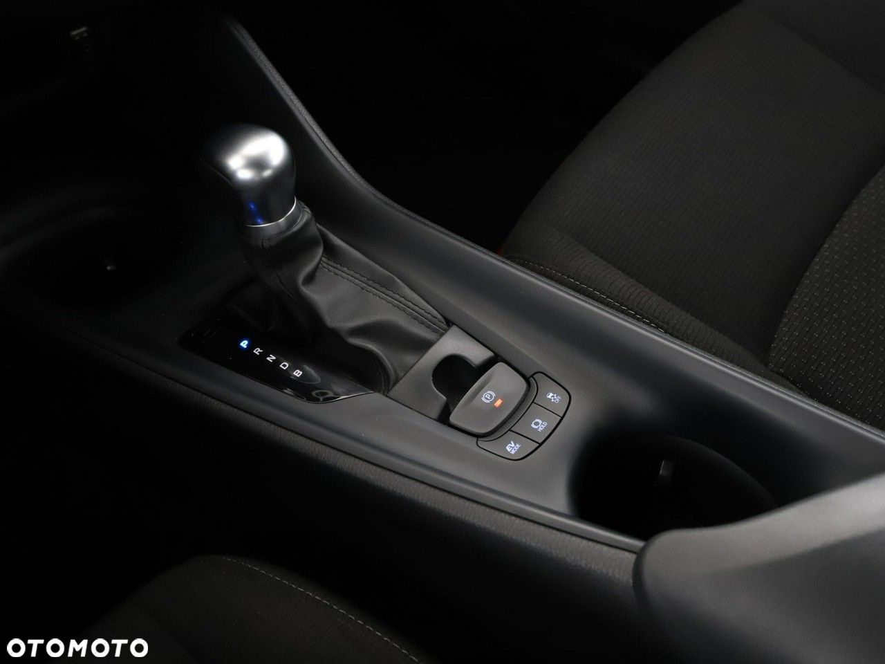 Toyota C-HR 1.8 Hybrid Dynamic - 27