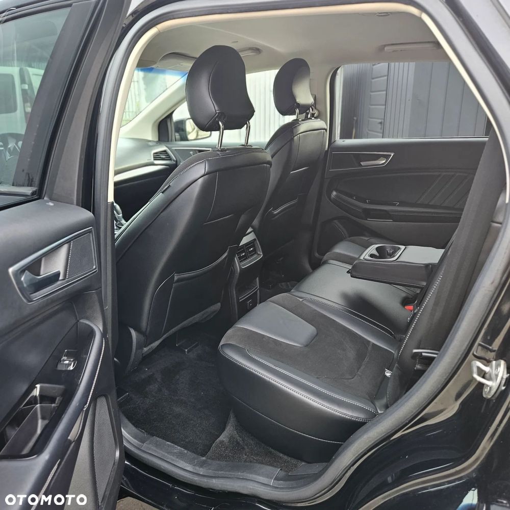Ford Edge - 24
