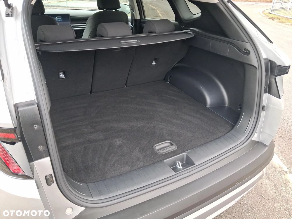 Hyundai Tucson 1.6 T-GDi Smart 2WD - 24